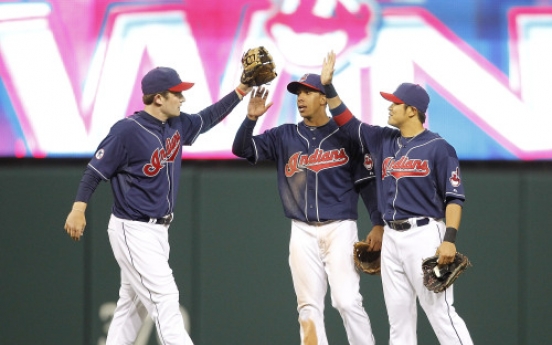 Indians keep Red Sox winless