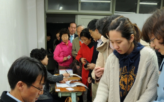Voter turnout gets by-election boost