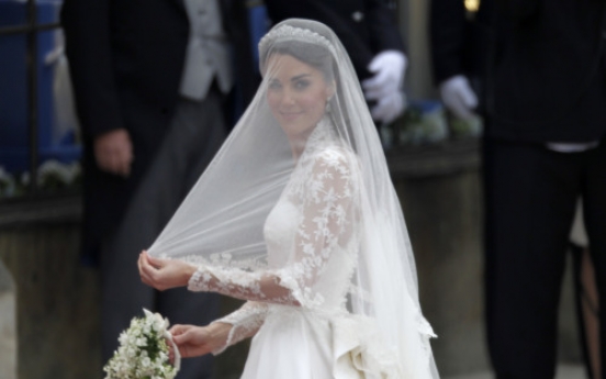 Sarah Burton is designer of royal wedding dress