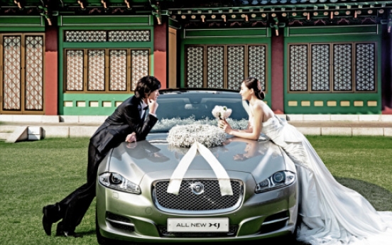 Jaguar Land Rover offers wedding cars