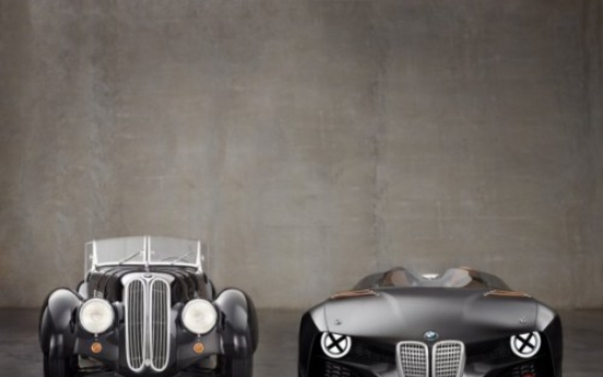 BMW pays tribute to 1930s sports car