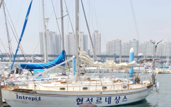Busan man returns from global circumnavigation solo