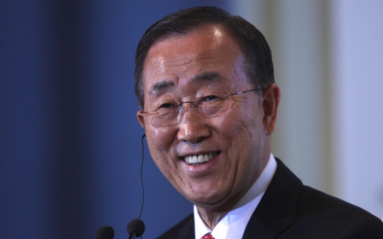 Ash cloud forces U.N. chief to celebrate birthday on bus