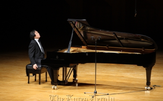 Liszt comes to life at fingertips of Paik Kun-woo