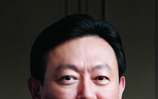 Lotte chairman hints at M&A of blue-chip companies