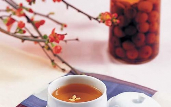 Maesilcha (Plum tea)