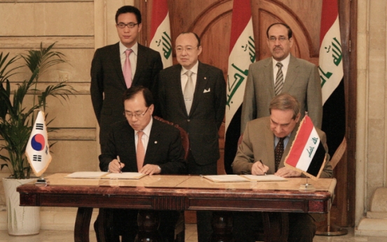 Hanwha signs $8b contract in Iraq