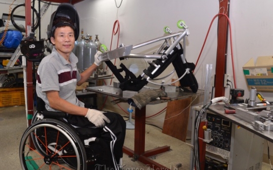 Wheelchair maker gives hope to disabled