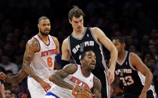 Knicks halt Spurs’ winning streak