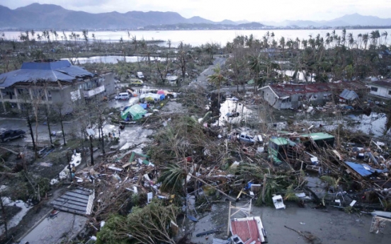 More than 10,000 feared dead in typhoon-ravaged Philippines