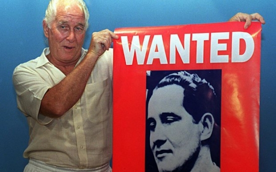'Great Train Robber' Ronnie Biggs dies at 84