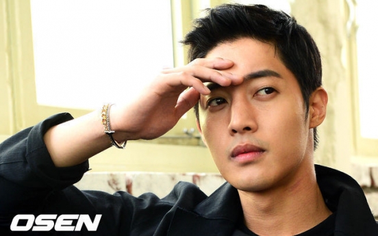 Kim Hyun-joong delays military service, fans wonder why