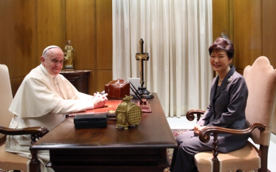Park meets Pope, wraps up visit to Italy