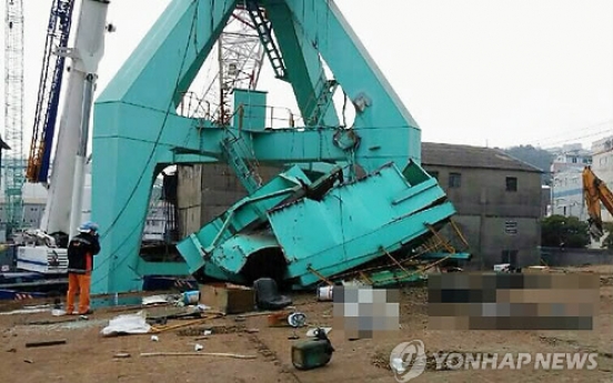 Four killed in crane demolition accident