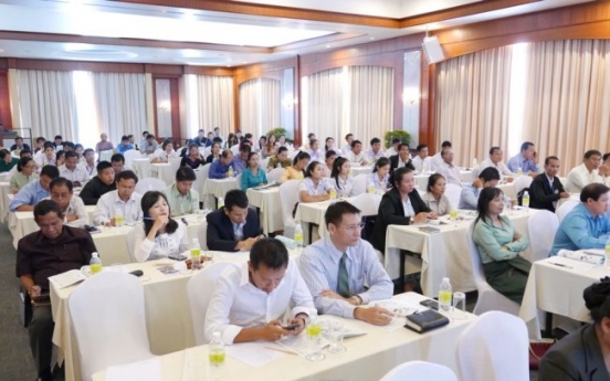 Experts discuss ecotourism promotion in Laos