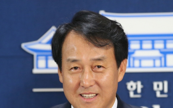 Park appoints journalist as new spokesperson