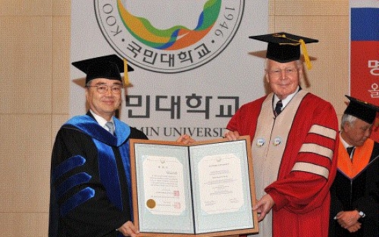 Iceland president receives honorary doctorate from Kookmin University
