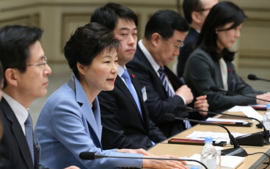 Park calls for five-way talks to disarm N.K.
