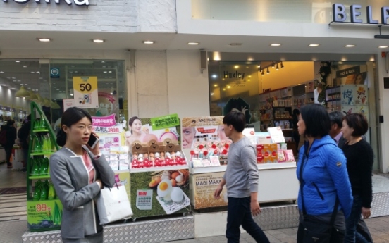 Myeong-dong’s zeal for Chinese tourists pushes out locals