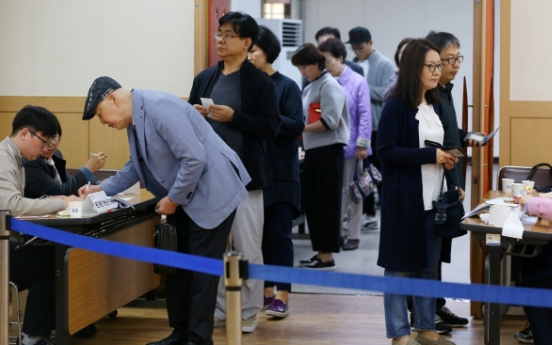Voters go to polls with hopes of improved politics