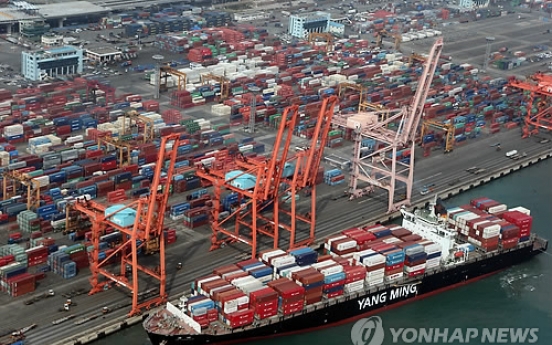 Cargo handling at seaports down 1.2 pct in April