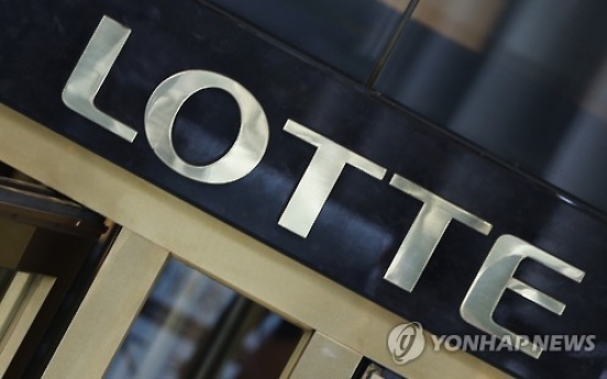 Lotte group chairman, founder placed under travel ban