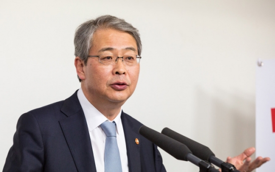 [HANJIN CRISIS] FSC chief rules out Hanjin-Hyundai merger