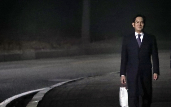 Special prosecutor likely to seek arrest warrant again for Samsung heir Lee