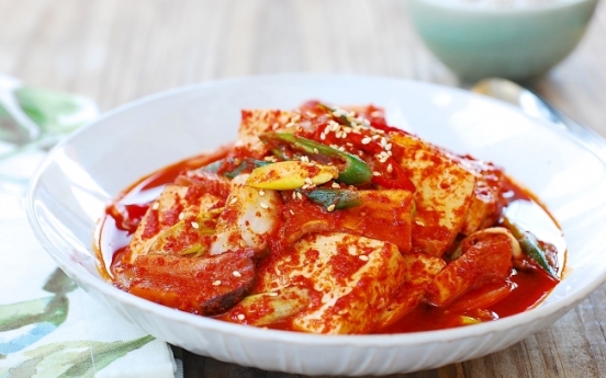 [Home Cooking] Spicy braised tofu (dubu jorim)