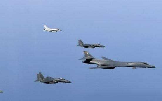 US strategic bombers fly over Korea early this week