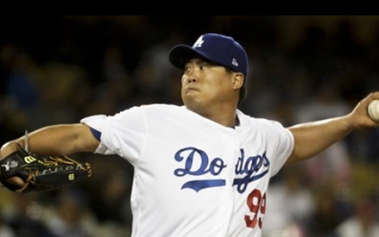 Dodgers' Ryu Hyu-jin earns first big league save with 4 scoreless frames
