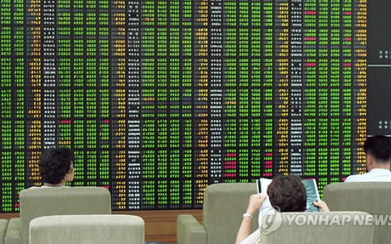 Korean shares advance in late morning trading
