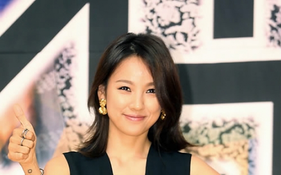 Lee Hyo-ri to appear on JTBC’s ‘Newsroom’