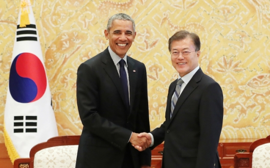 Moon meets Obama, says last chance for NK talks