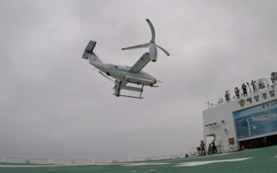 Korean tiltroter successfully completes takeoff, landing on ship