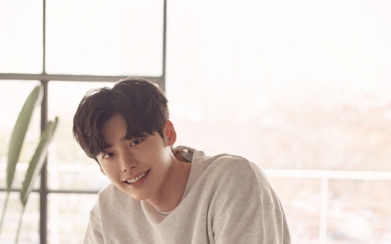 [Herald Interview] Lee Jong-suk on playing a delicate serial killer