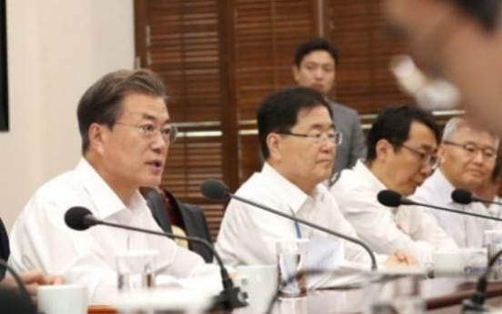Moon urges efforts to reduce work hours, create more jobs