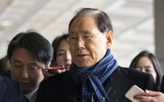 Close aide of ex-President Lee grilled over alleged NIS payment