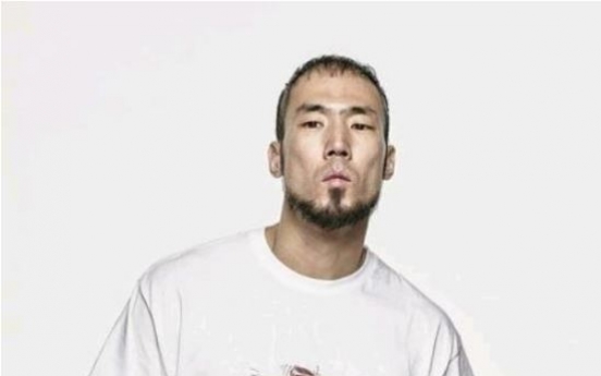 Warrant sought for Korean rapper over street assault