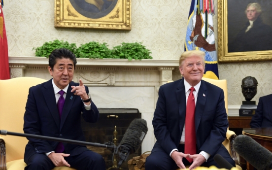 [US-NK Summit] Trump dangles White House invite for Kim