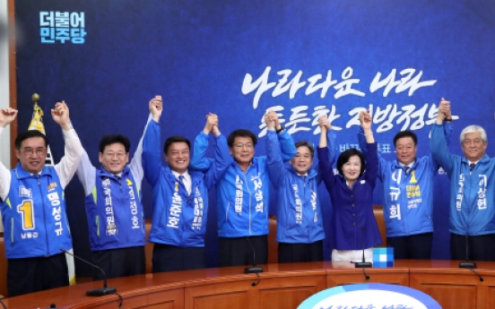 [Newsmaker] Ruling party enjoys sweeping lead in parliamentary by-elections