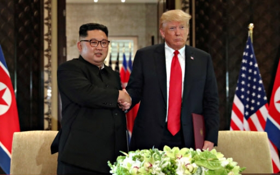 [US-NK Summit] Trump, Kim formed 'special bond' in historic meeting