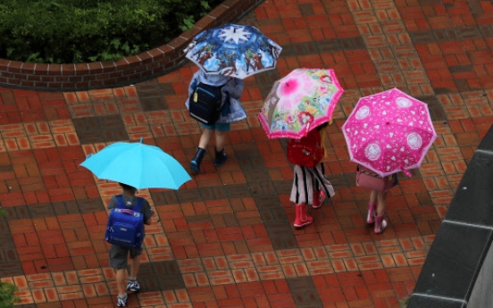 [Weather] Temperature cools down, rain to fall sporadically