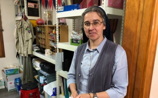 [Herald Interview] Romanian nun helps Jeju’s Yemeni asylum seekers, migrant families