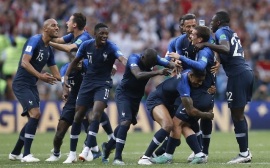[World Cup] France wins 2nd World Cup title, beats Croatia 4-2