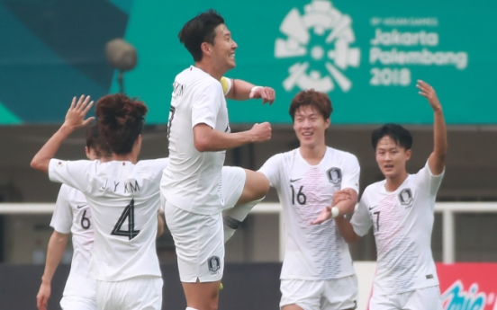 Korea face Japan in men's football final