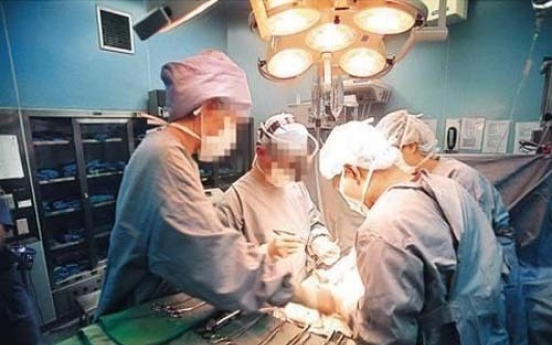 [Newsmaker] Gyeonggi Province to introduce first surveillance cameras inside operating rooms