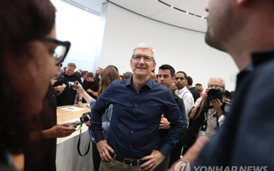 Apple chief pushes for US privacy law