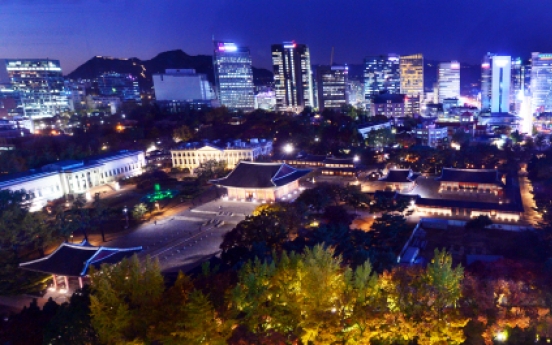 As night falls, Korea’s ancient beauty comes to life at Deoksugung