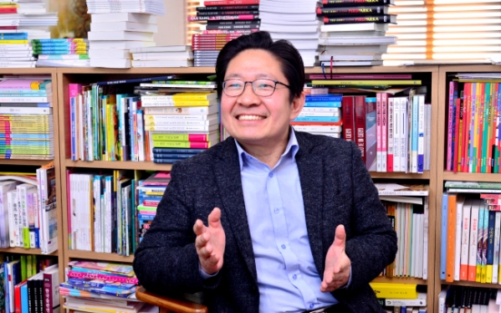 [Herald Interview] The agent behind Korea's global literary growth